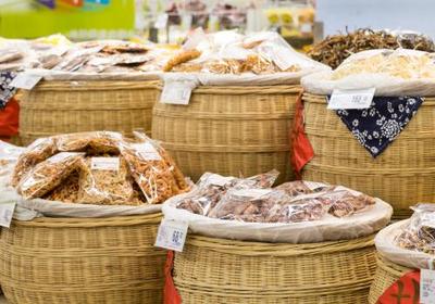 破解農(nóng)產(chǎn)品銷路難題 多渠道并進(jìn)，打開(kāi)市場(chǎng)大門(mén)